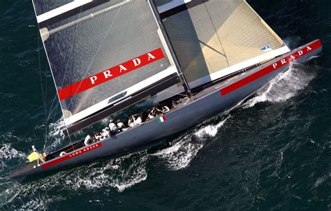 Luna Rossa yacht